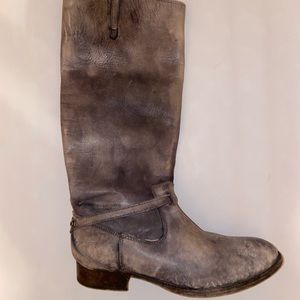 Gently worn size 10 grey Frye boots